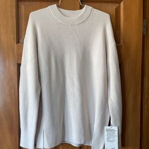 Lululemon NWT light gray rib wool blend crew neck sweater